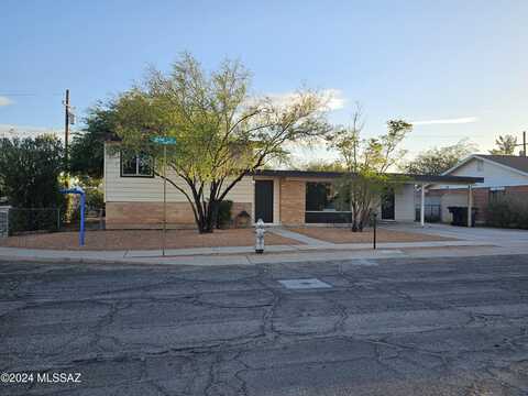 7932 E 2nd Street, Tucson, AZ 85710