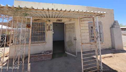 319 W 28th Street, Tucson, AZ 85713