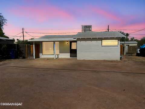 2731 N La Verne Avenue, Tucson, AZ 85712