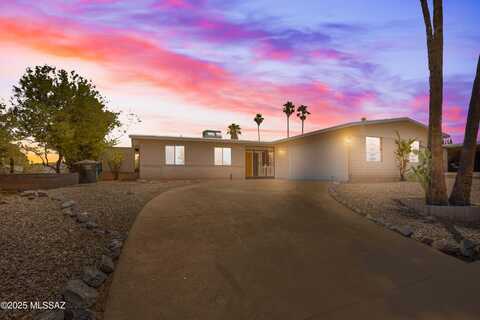 2117 S Torrey Pines Circle, Tucson, AZ 85710