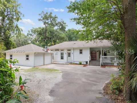 15 Palmetto Beach Drive, Bluffton, SC 29910