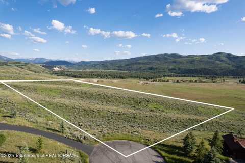 4900 S LITTLE HORSETHIEF Lane, Jackson, WY 83001