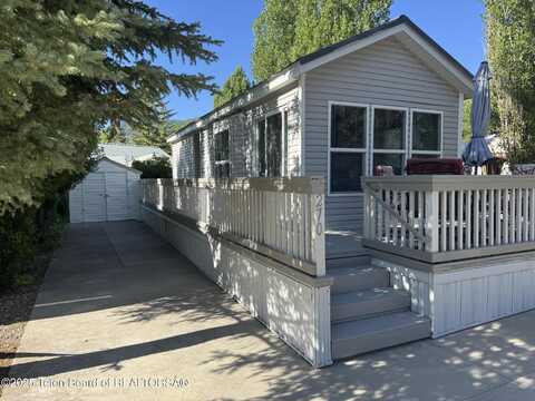 270 OXBOW Drive, Star Valley Ranch, WY 83127