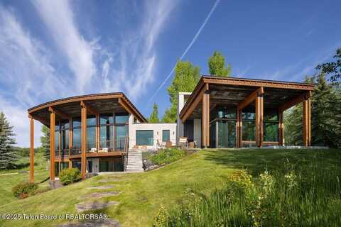 1955 W BOHNETTS Road, Jackson, WY 83001