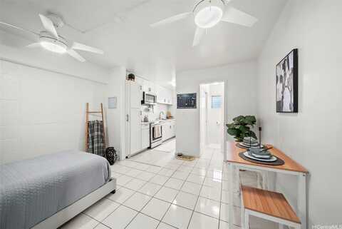 909 University Avenue, Honolulu, HI 96826