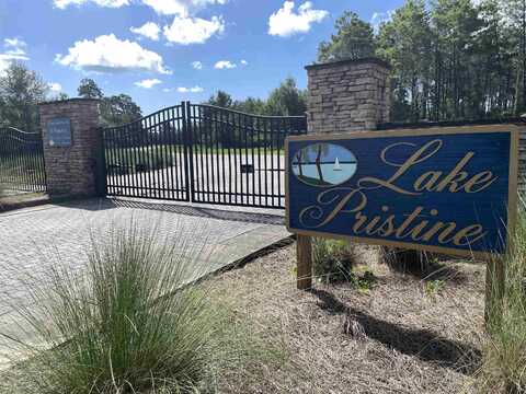 106 Lake Pristine Circle, Carrabelle, FL 32322