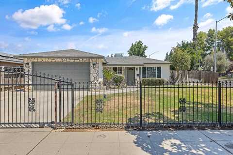 3012 W Santa Ana Avenue, Fresno, CA 93722