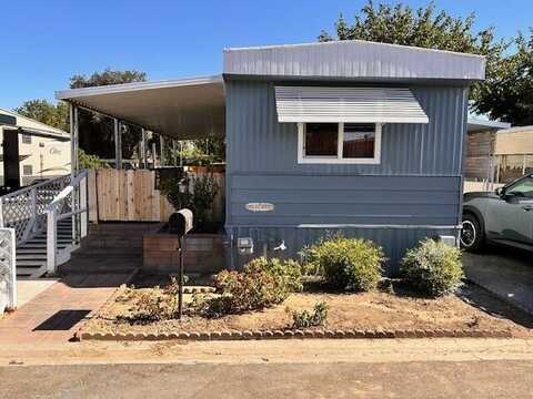 320 N Blackstone Street, Tulare, CA 93274
