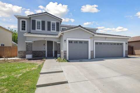 2720 San Jose Avenue, Clovis, CA 93611