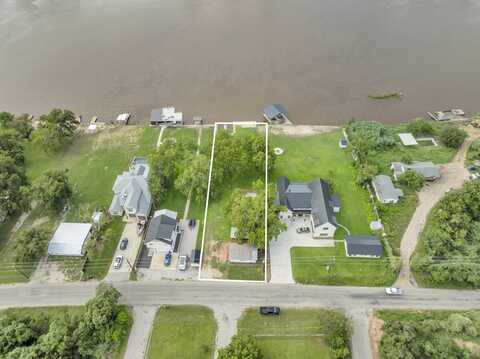 2622 River Oaks Drive, Kingsland, TX 78639