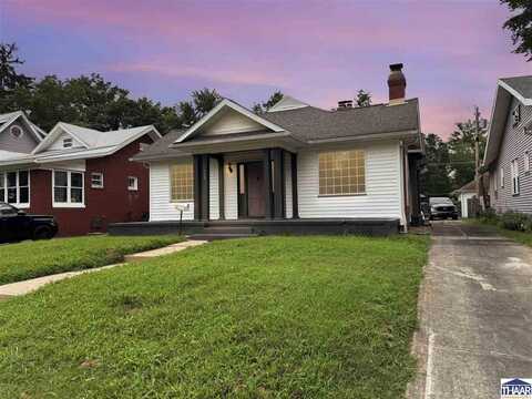 1028 Ravenswood Drive, Evansville, IN 47714