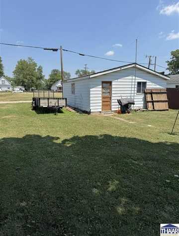 204 W Johnson Avenue, West Terre Haute, IN 47885