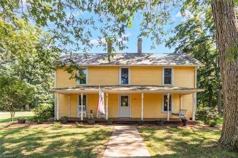 3690 Day Road, Walkertown, NC 27051