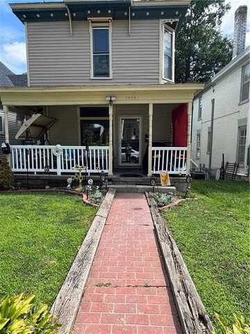 1924 Clay Street, Saint Joseph, MO 64501
