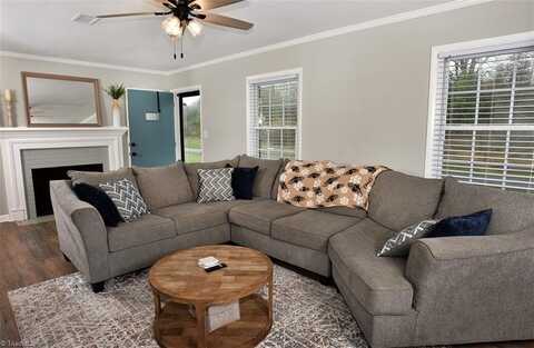436 Old NC Highway 90, Taylorsville, NC 28681