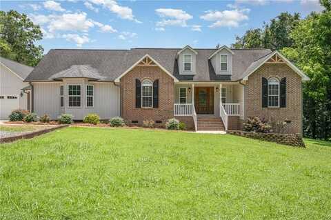 612 Underwood Drive, Thomasville, NC 27360