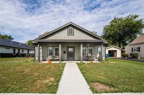 311 S 3rd Street, Odessa, MO 64076