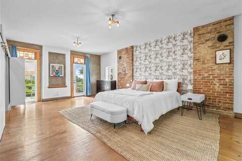 1637 Jefferson Street, Kansas City, MO 64108