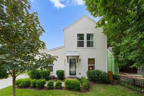 2017 W 48th Street, Westwood, KS 66205