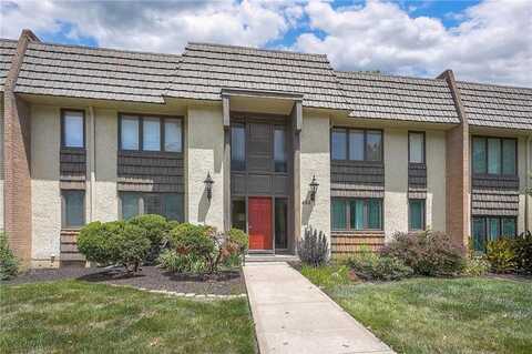 462 W 104th Street, Kansas City, MO 64114