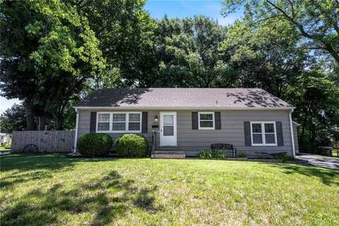 6605 N McGee Street, Gladstone, MO 64118
