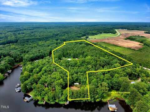 288 Lucky Lane, Bracey, VA 23919