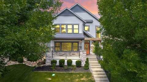 7908 N Ditzler Avenue, Kansas City, MO 64158