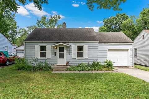 733 S Chestnut Street, Olathe, KS 66061