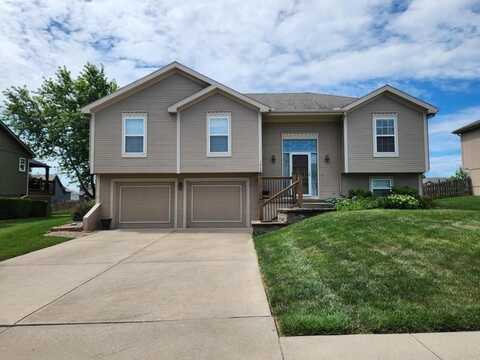7905 NE 107th Street, Kansas City, MO 64157