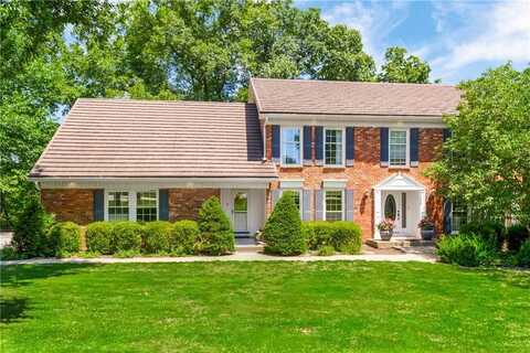 13914 NW Timber Ridge Drive, Parkville, MO 64152