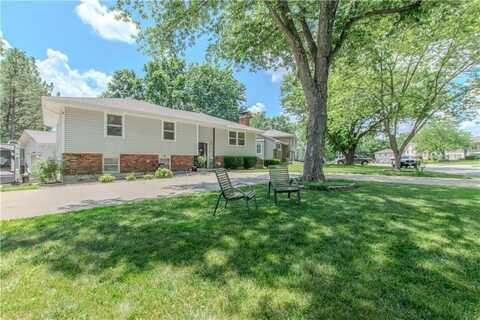 7907 Bel Ray Drive, Belton, MO 64012
