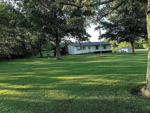 20212 S Carriage Lane, Peculiar, MO 64078