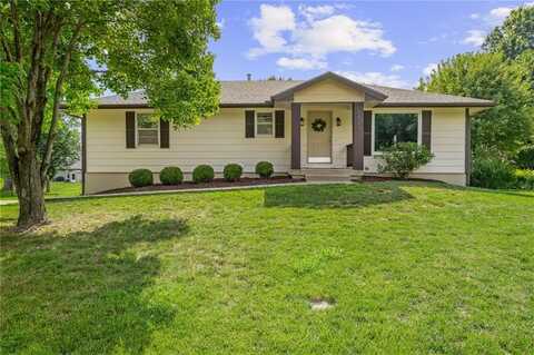 5605 Meadowsweet Lane, Shawnee, KS 66226