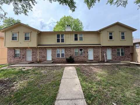 401-07 NE Highland Lane, Blue Springs, MO 64014