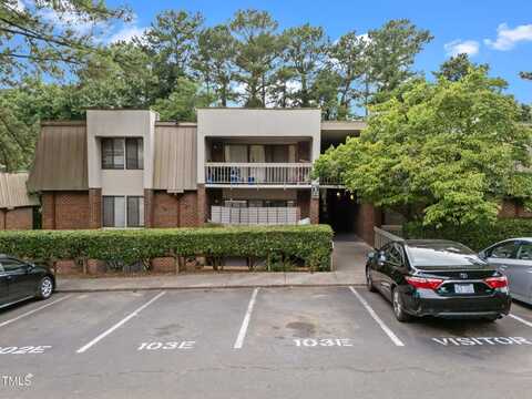 500 Umstead Drive, Chapel Hill, NC 27516