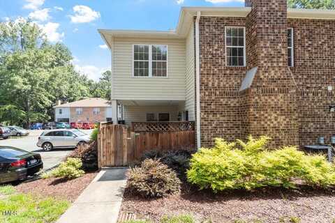 449 Summerwalk Circle, Chapel Hill, NC 27517