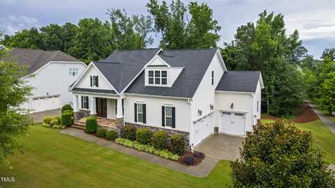 209 Sunset Bluffs Drive, Fuquay Varina, NC 27526