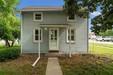 100 W Short St, Solon, IA 52333