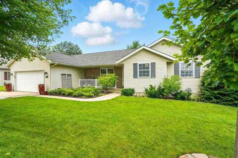 1413 Jeffery Dr, Tipton, IA 52772