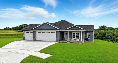 310 Vista Ridge Dr, Kalona, IA 52247