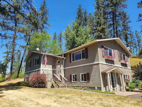 122 Wild Rose Lane, Kamiah, ID 83536