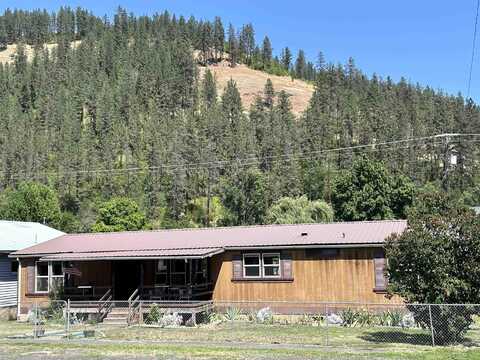 110 Main Street, Stites, ID 83552