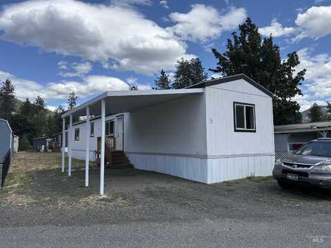 10 Kamloop Lane, Orofino, ID 83544