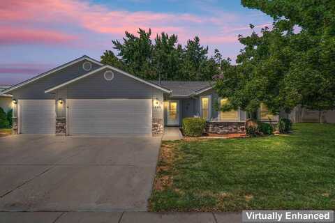 1595 N Klemmer Avenue, Kuna, ID 83634