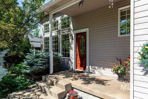 735 Vista, Moscow, ID 83843