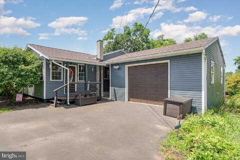 7400 GREEN HILL ROAD, HARRISBURG, PA 17112