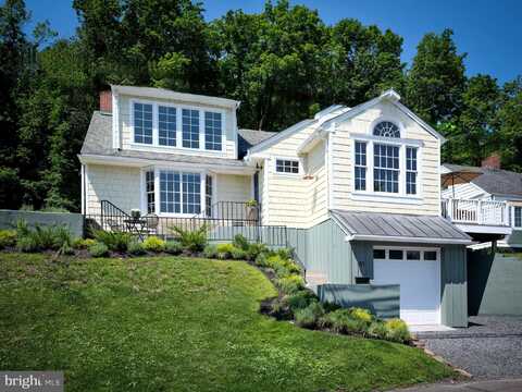 81 NEW STREET, NEW HOPE, PA 18938