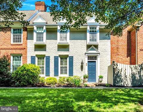 35 KENSINGTON SQUARE, MECHANICSBURG, PA 17050