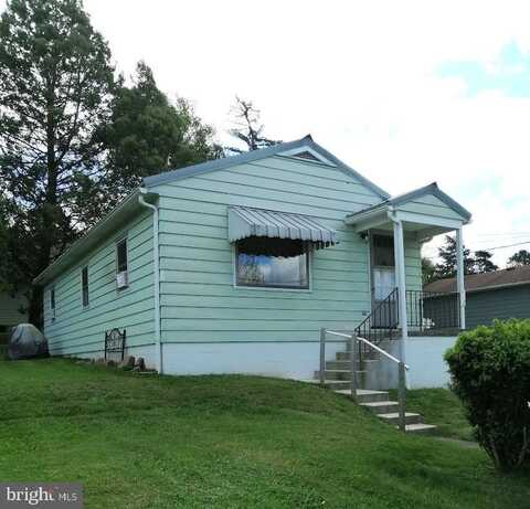 732 BLASSER STREET, MILLERSBURG, PA 17061