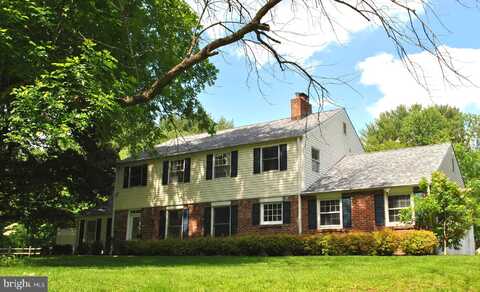 403 BRINTON LAKE ROAD, THORNTON, PA 19373